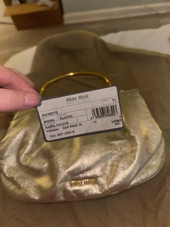 Miu Miu gold calfskin handbag with gold hardware - Picture 8 of 12